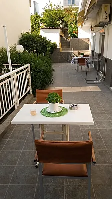 IMG-3b7127cf60078d1d814b24e095209db1-V_.webp
