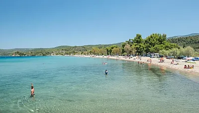 beach2.webp